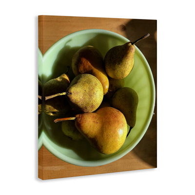 «Kitchen Bowl of Pears», art mural sur toile par Jennifer Redstreake