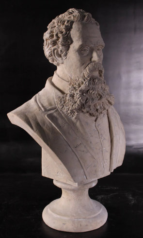 Statue buste Charles Dickens