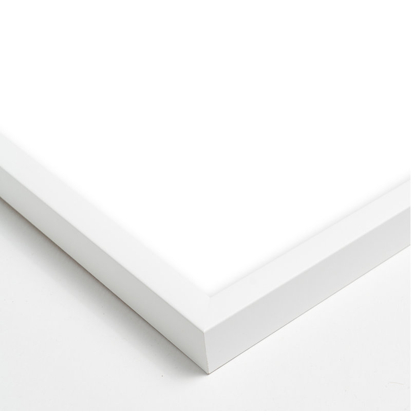«Divided By 3 In Blue» par Julia Balfour - reproduction d'art encadrée, H 38 po x l 90 po, Blanc
