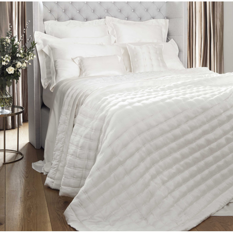 Windsor Coverlet, Queen Coverlet / Bedspread, Ivory