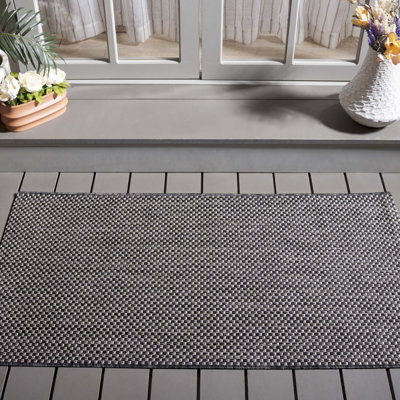 Sezis Performance Solid Colour Indoor/Outdoor Area Rug