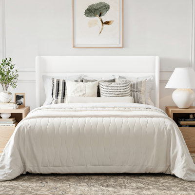 Grand lit plateforme tapissier en velours avec tête de lit ajustable et lattes de bois, blanc
