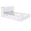 Lit plateforme robuste avec tablettes coulissantes et lit gigogne, maximisant l'espace et le confort