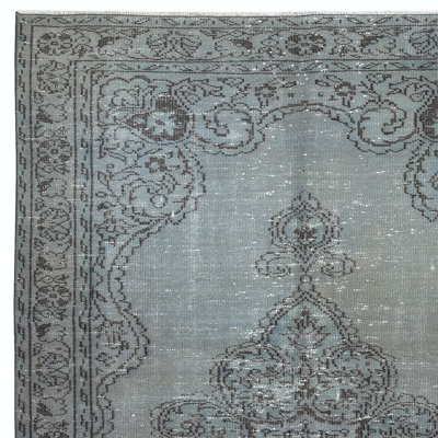 5.7x9 Ft Blue Area Rug for Modern Interiors, Handmade in Turkey