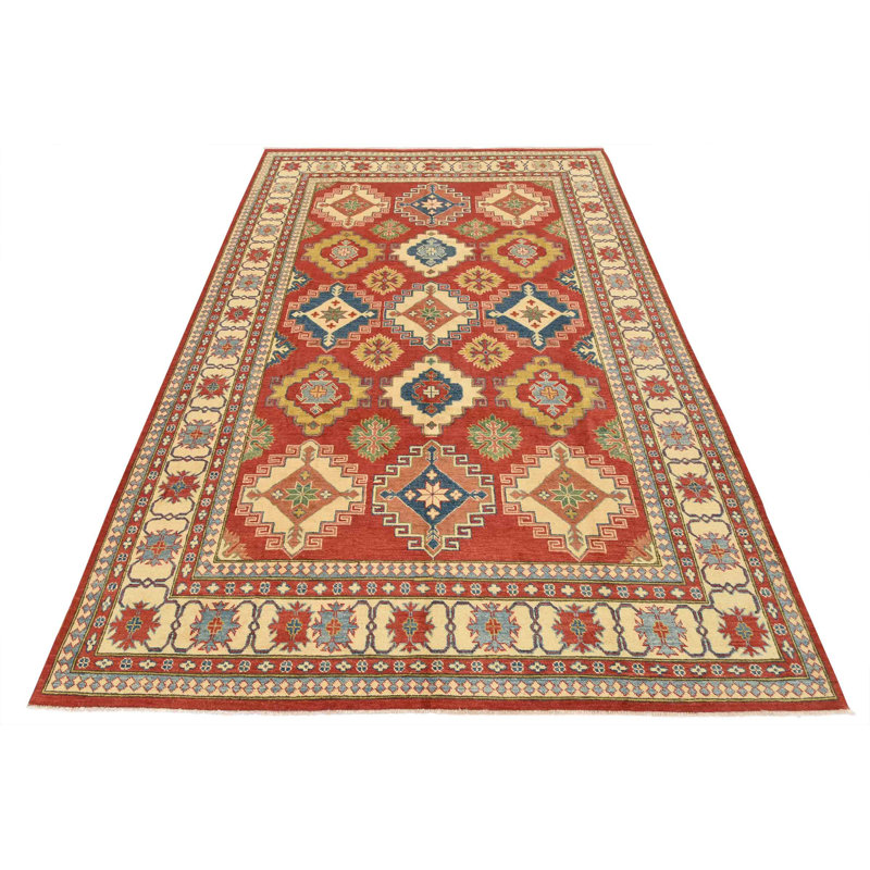 Tapis unique 8 pi 11 po x 12 pi 8 po Girja