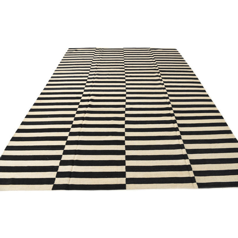 8x11 Parrett Black and White Rug