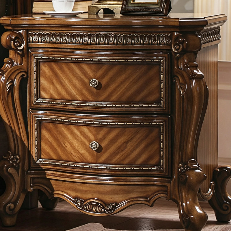 Table de chevet Ornate