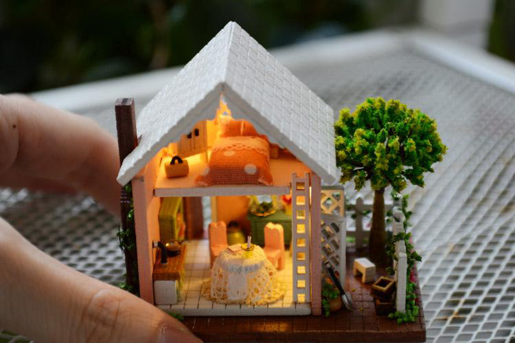 Ensemble de chambre miniature Wizardi - Petite maison de poupée blanche