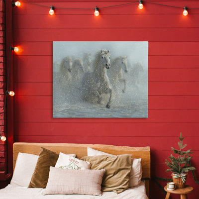 «Running Wild Horses Splashing Canvas», conception par Collin Bogle