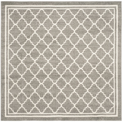 Dayana Geometric Area Rug