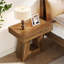 Table de chevet moderne à 2 niveaux avec base trapézoïdale, table de chevet à finition grain de bois-573229940