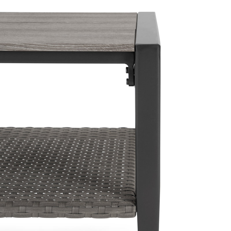 Ensemble de conversation en osier et rotin Layden pour sept personnes avec housses de coussin Sunbrella