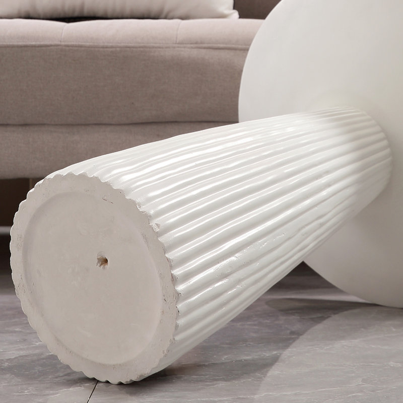 Table d'appoint moderne pour le patio et le vestibule du salon, Beige White