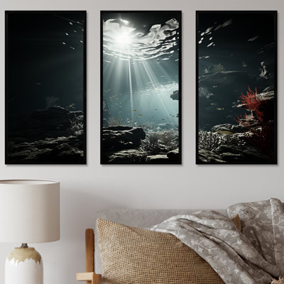 «Deep Light On Coral Hidden Treasures II - Coastal Coral Under Water», ensemble d'art mural