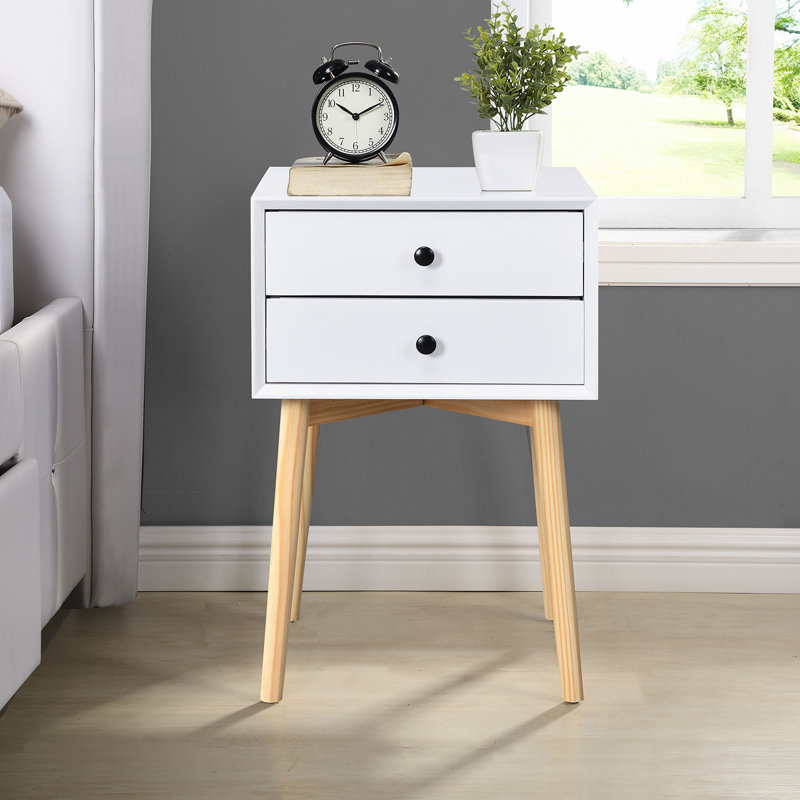 Kayleigh-Marie 15.75'' W Nightstand, White