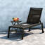 Chaise longue de piscine réglable et réglable