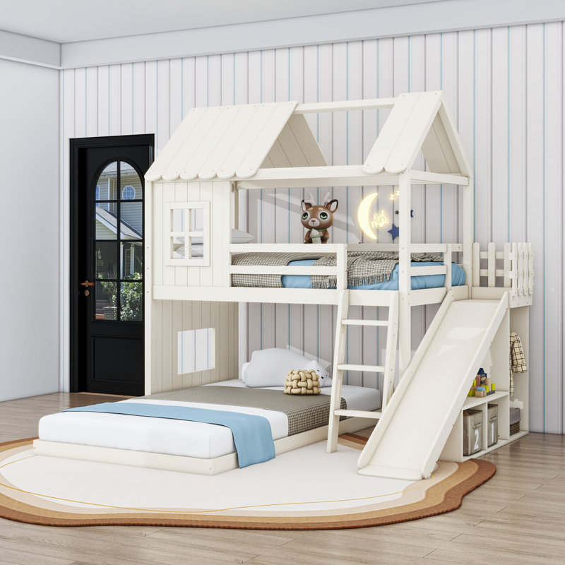 Lit superposé simple au dessus d'une maison double avec glissoire, échelle et tablettes intégrées, Beige