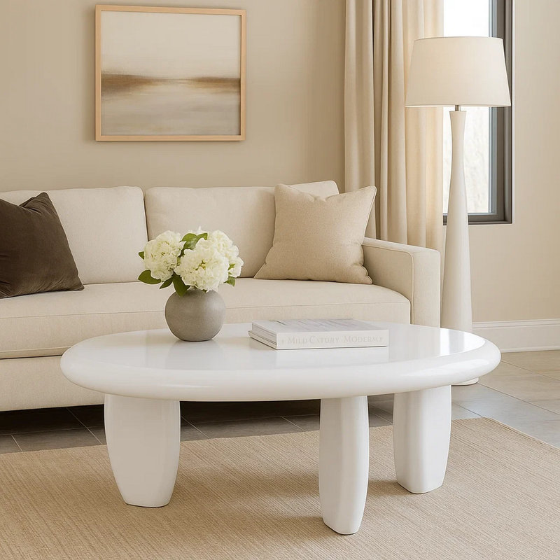 Table de bout Vayu, asymétrique 30 pouces, pieds Tri Pebble, blanc ultrabrillant