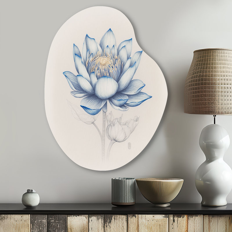 Rétro lotus bleu II - art mural asymétrique floral en forme de poire, H 30 po x l 22 po
