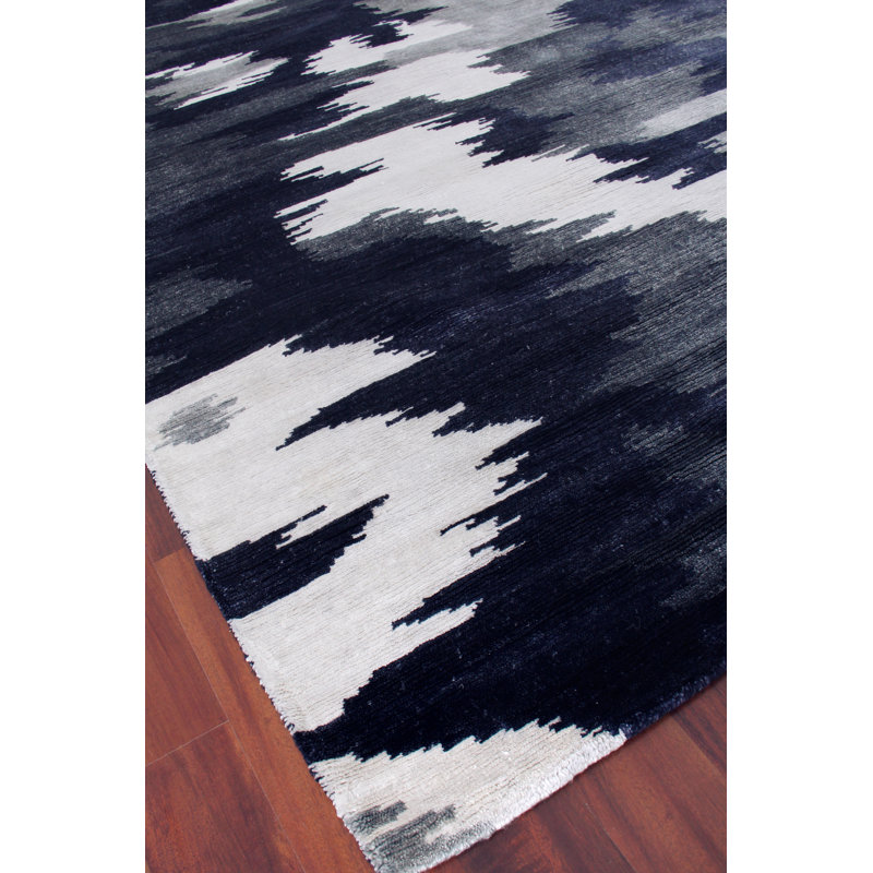 Bamboo Silk Area Rug in Navy Blue, Rectangle 6' x 9'