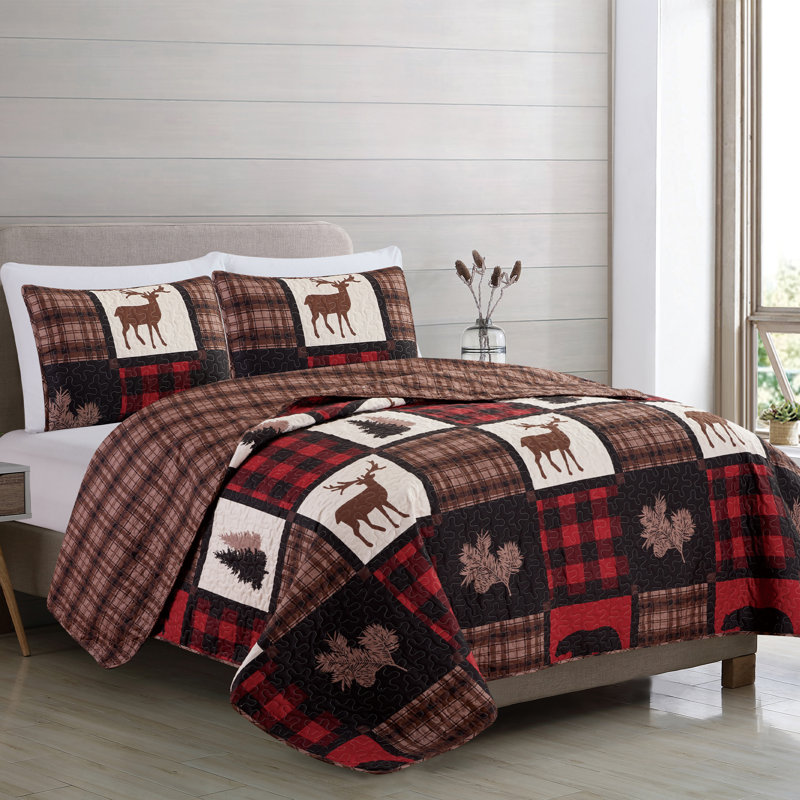Rustic Red and Black Full Quilt Set with Shams