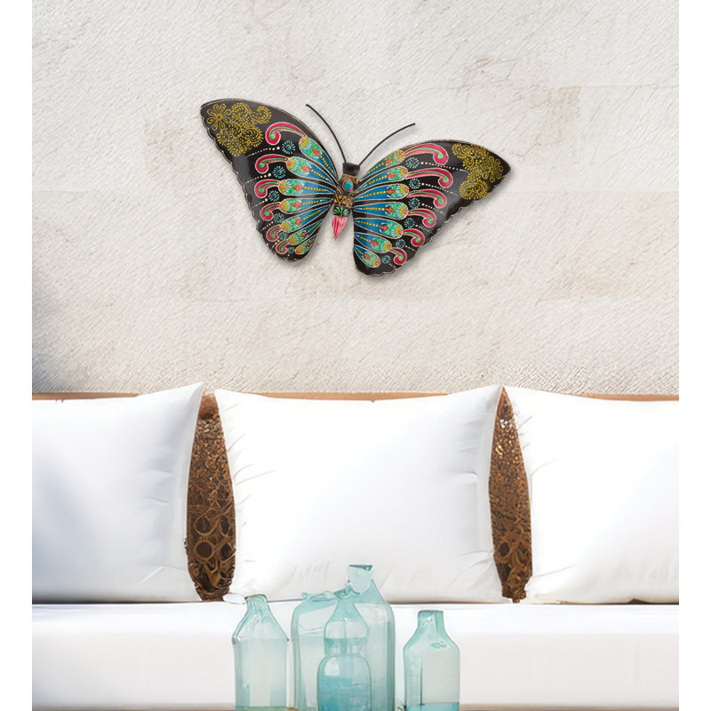 Décoration murale 17 po avec fond en forme de papillon au henné et accents peints - mauve noir, Mauve / noir