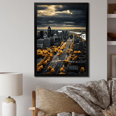 Garonne " Yellow Grey Montreal Beautiful Cityscape Black "
