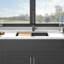 Évier de cuisine 28 pouces par 19 comptoir en quartz noir, matériau haut de gamme, surface lisse, élimine les vibrations, avec grille de séchage et grille inférieure noire, composite de 28 po x 19 po