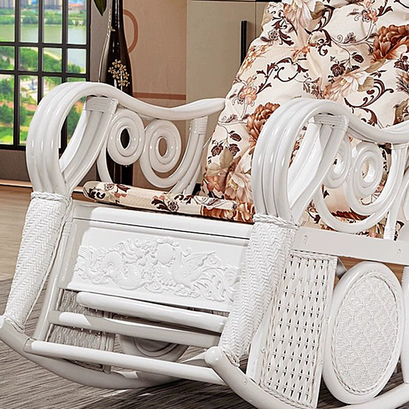 Élégante chaise en rotin