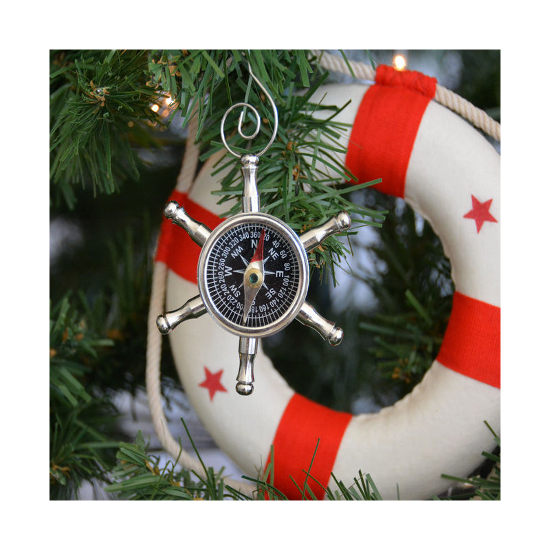 Ornement d’arbre de noël en chrome à bateau-roue