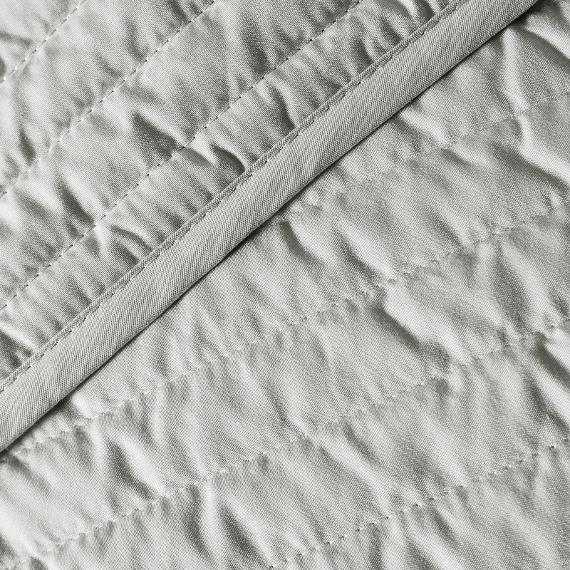 Quilted Lines 220x230cm Bedspread, Silver/Grey