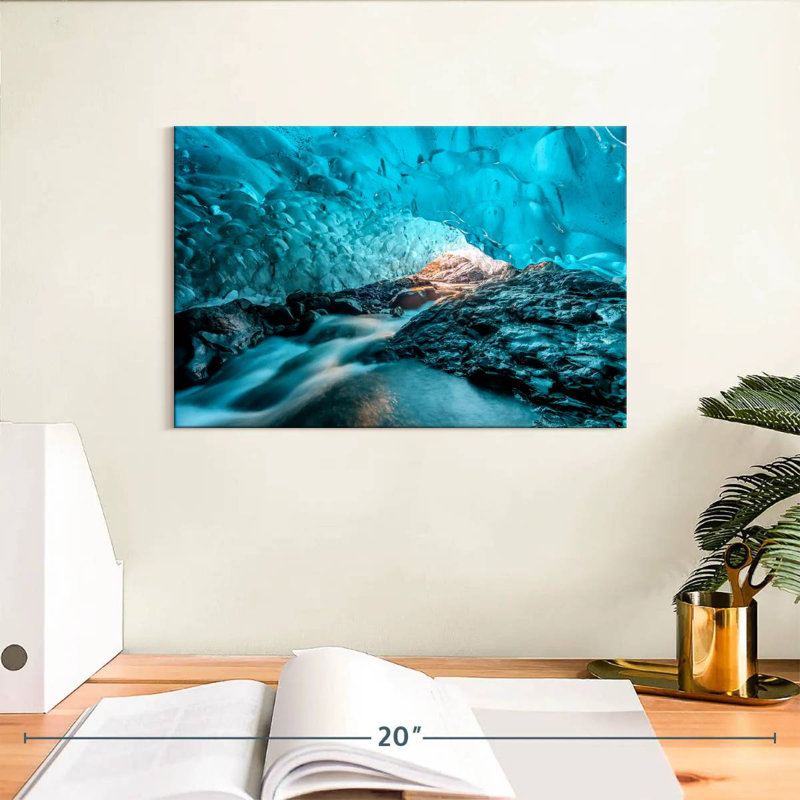 Intérieur du glacier de Watnajokull, H 8 po x l 12 po