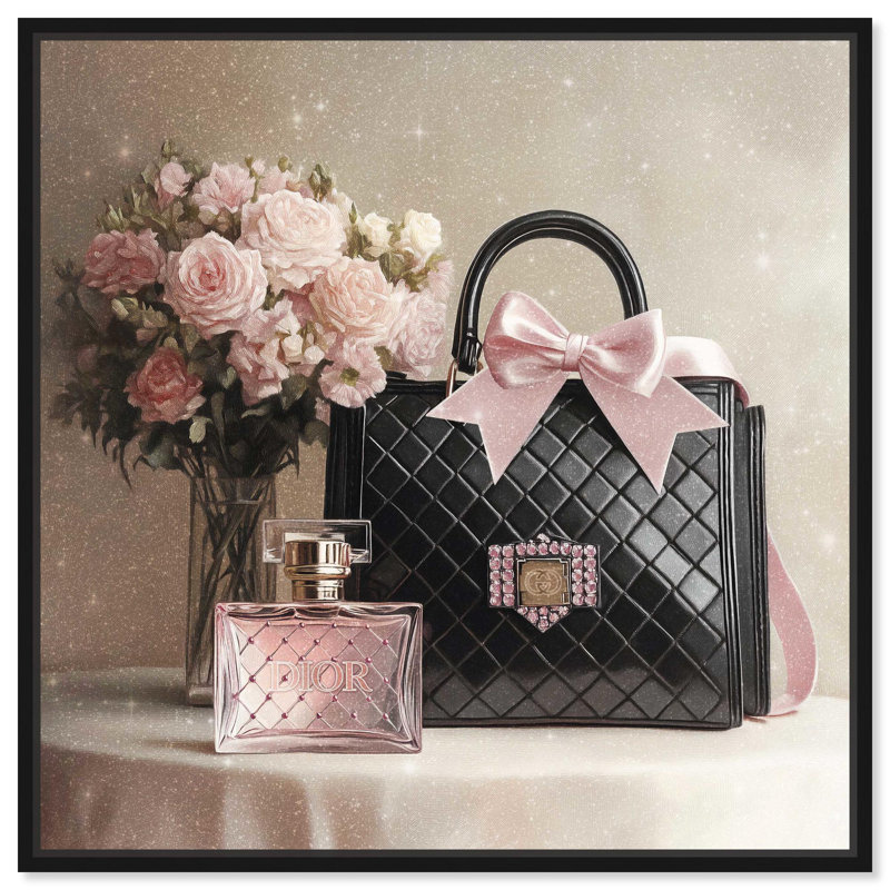 Toile délicate avec sac à main et parfum par Art Remedy, H 13 po x l 13 po, Noir, Cadre flottant