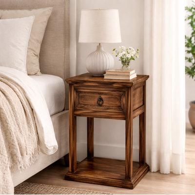 Table de chevet Cabin Creek Hollow