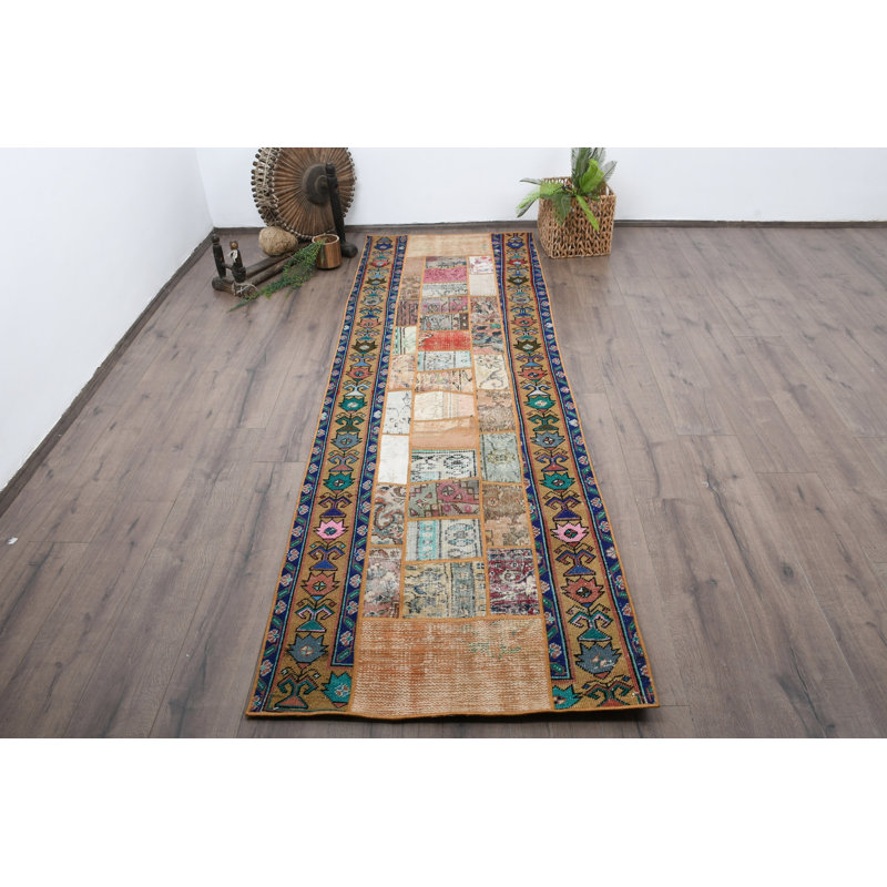 Tapis beige 34,6 x 106,7 po Vintage