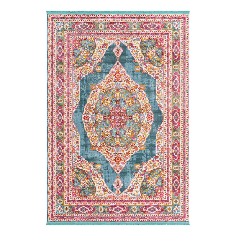 Folmar Oriental Indoor Rug, Rectangle 7' x 10'