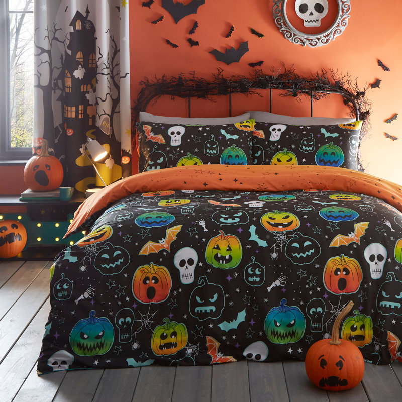 Scary Pumpkins Polyester Block Print Duvet Cover Set with Pillowcases Included, Single Duvet Cover + 1 Standard Pillowcase