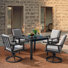Ensemble repas extérieur pivotant 5 pièces avec coussins de 2,8 po, table carrée 35 po x 35 po avec trou pour parasol 2,4 po pour la cour, noir et gris