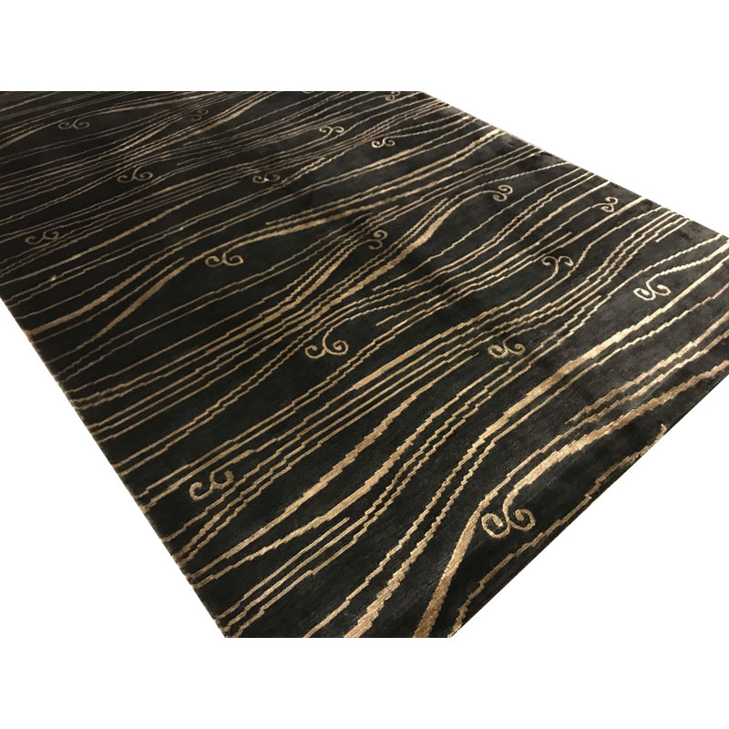 Himalayan Abstract Area Rug in Gray