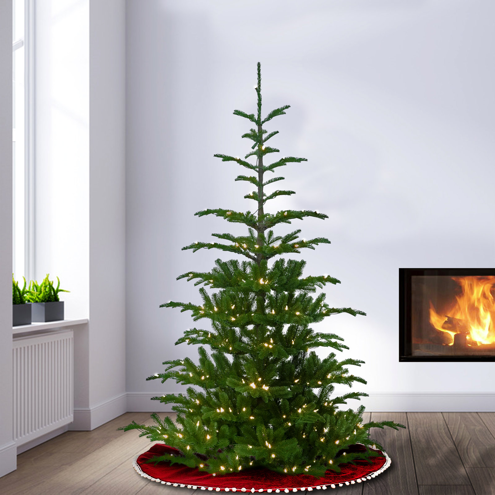 Pre-Lit Spruce Christmas Tree, 7.5'