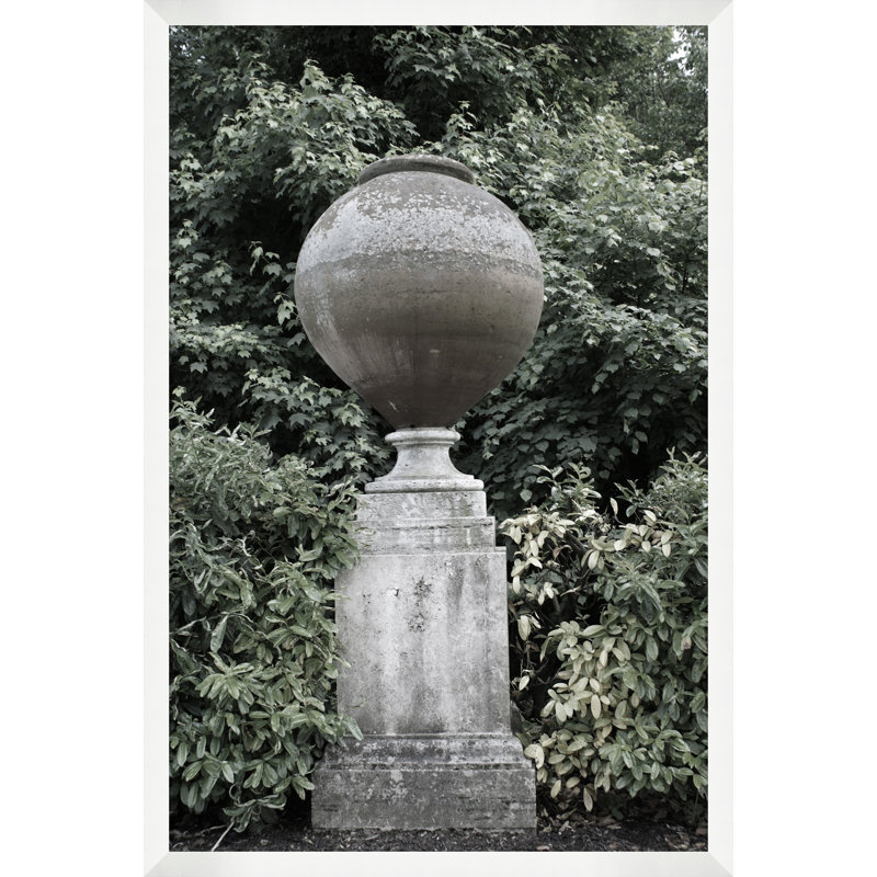 Garden Urn 3 Print by Thom Filicia