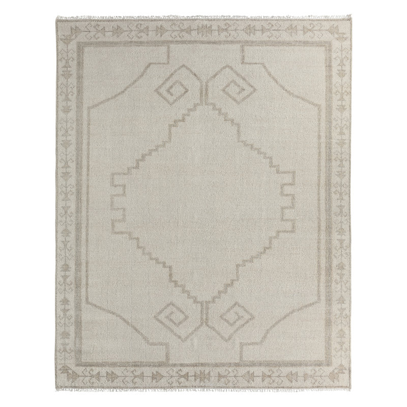 Jaipur Living Maral SEV04 Handknotted Medallion Beige and Cream Area Rug (9'x12'), Rectangle 8' x 10'