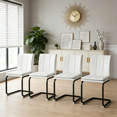 19.1'' H Faux Leather Upholstered Side Chair (Set of 4)