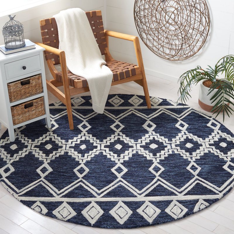 Abbigaile Hand Tufted Wool Southwestern Rug, Round 6'