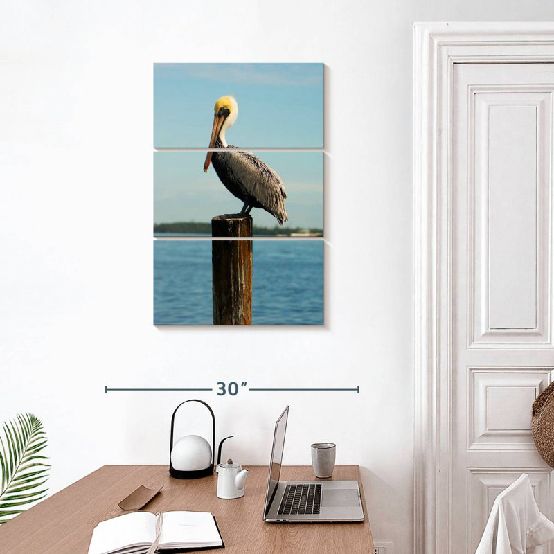 Brampt Pelican Outdoor, 32" H x 20" W