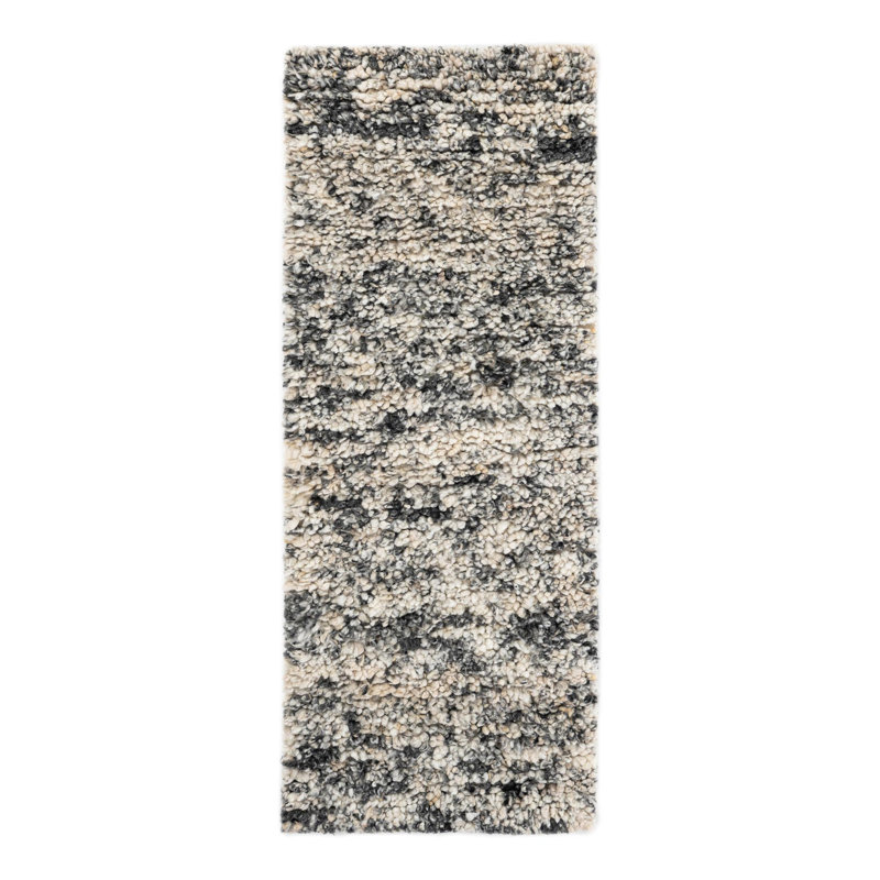 Yanaliz Hand Loomed Wool Indoor Rug, Runner 2' x 5'1"