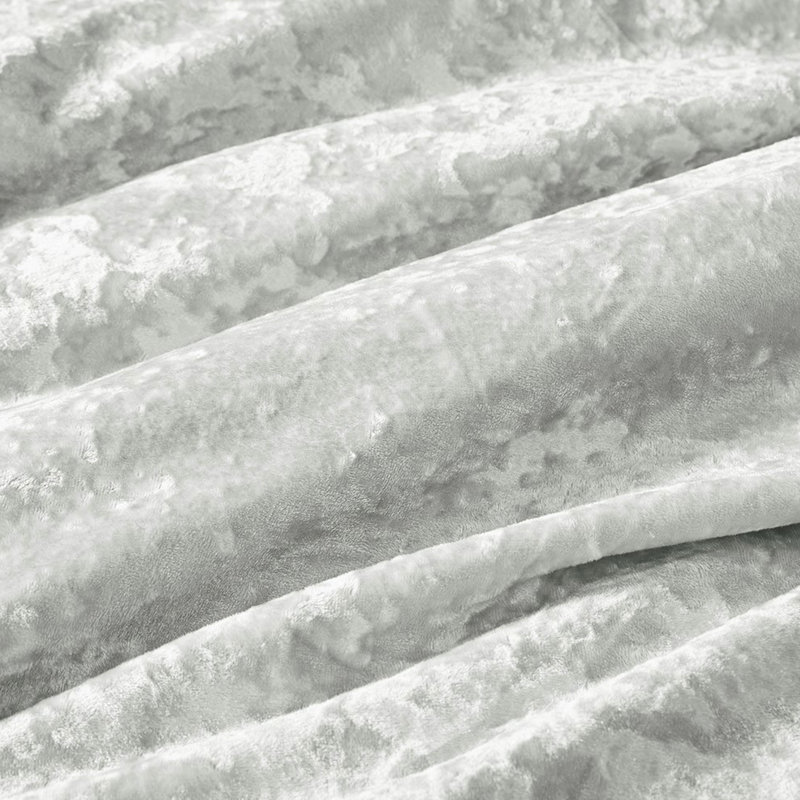 Twin/Twin Xl Comforter With Grey Velvet And Reverse Crushed For Core