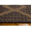 Tapis brun tissé à la machine Sarinah-287382668
