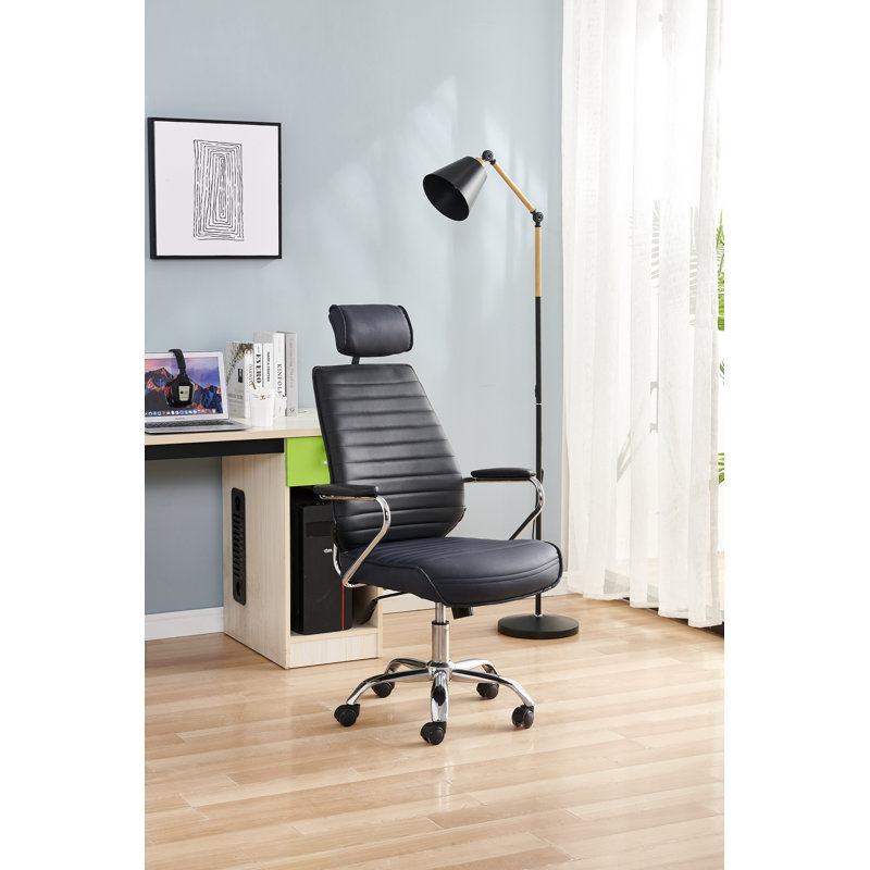 Wrangell Executive Chair with Headrest
