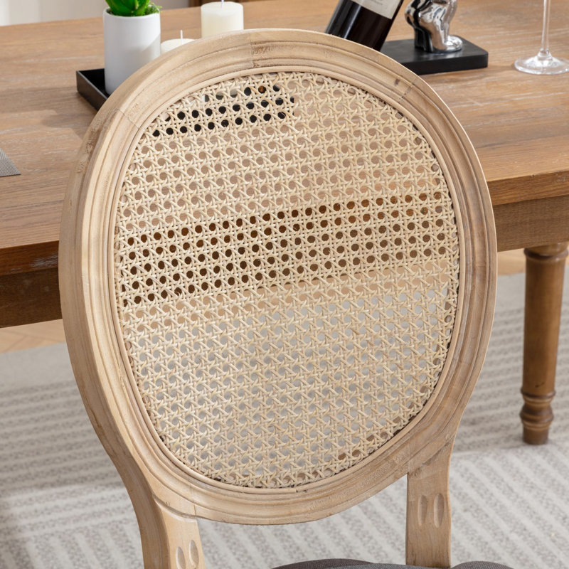 2 chaises de salle à manger de conception française, revêtement en lin gris, dossier, base en bois massif avec coussin en mousse, capacité et poids de 300 lb, rembourrage jusqu'à 300 lb